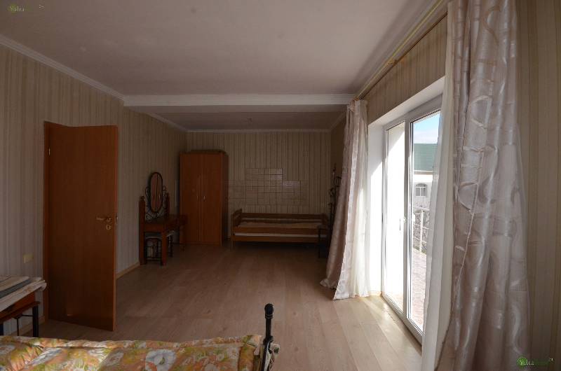 Фото: Дом в Крыму, Ялте в п. Массандра. Район гостиницы "Ялта-Интурист"